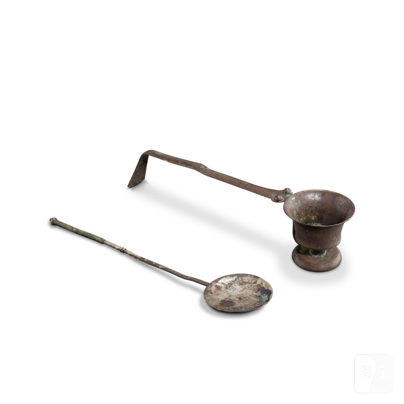 A silver handled incense burner and cover, Late Tang - Northern Song dynasty | 晚唐至北宋 銀質行爐連長柄蓋